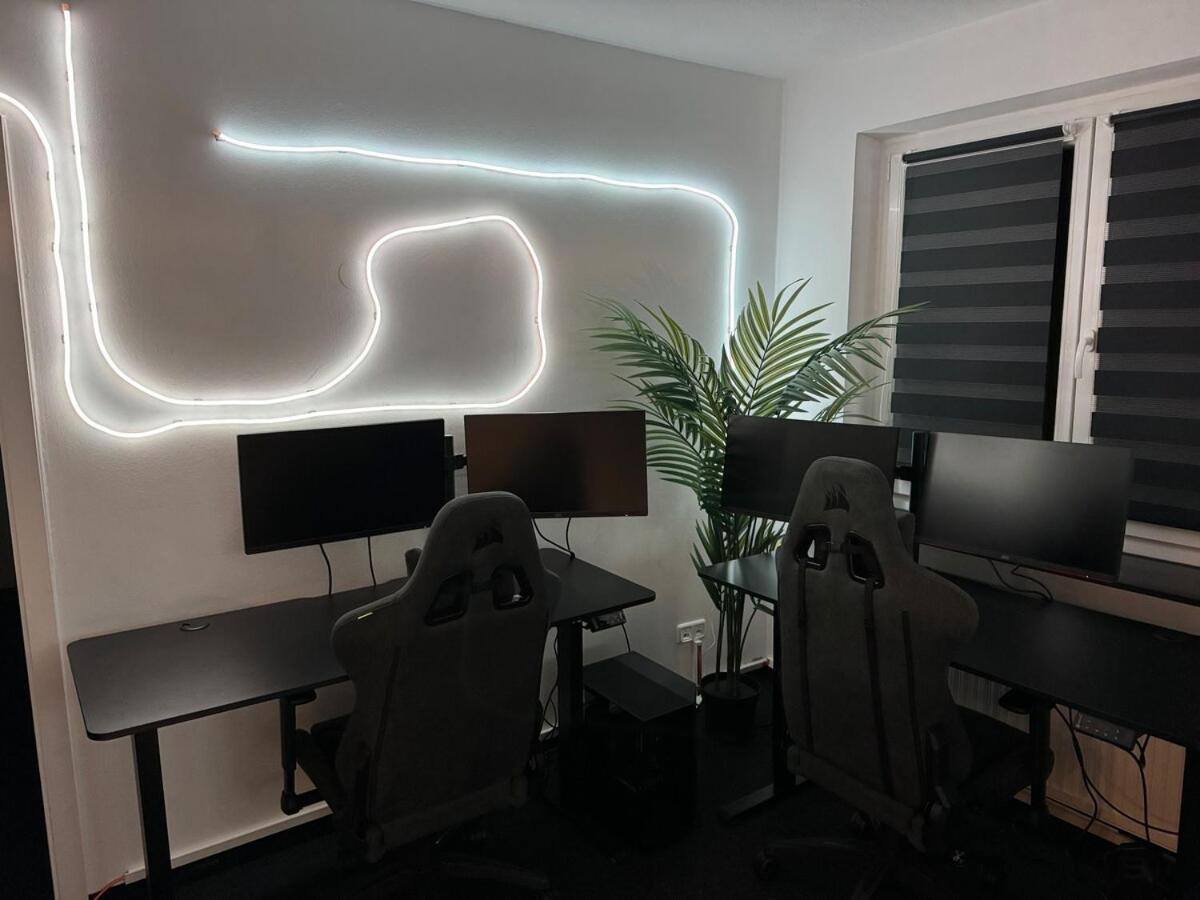 Ferienwohnung World Of Esport Bayreuth Exterior foto